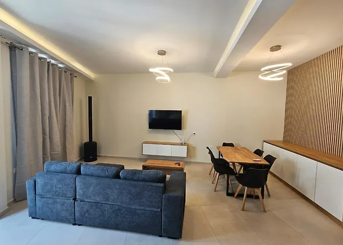 Athens Party Suite By Morenita \